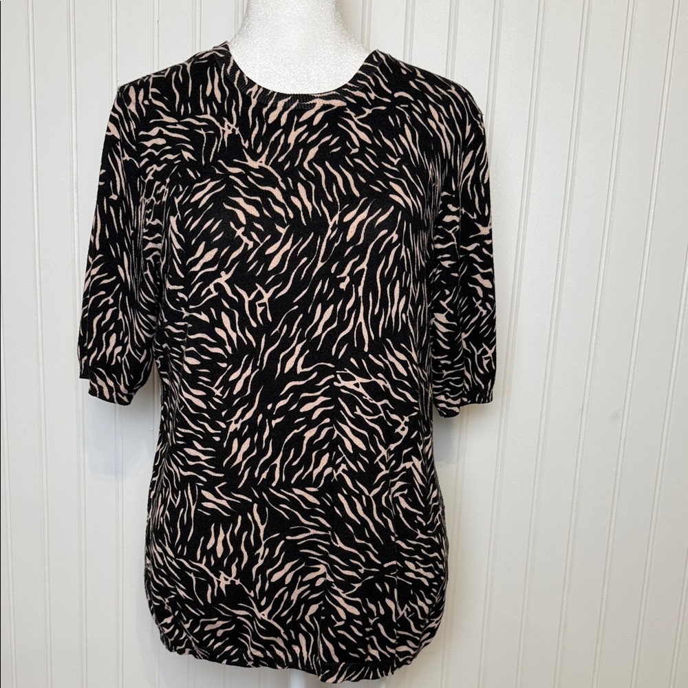 Size M | PREMISE |  Women's warm pattern top